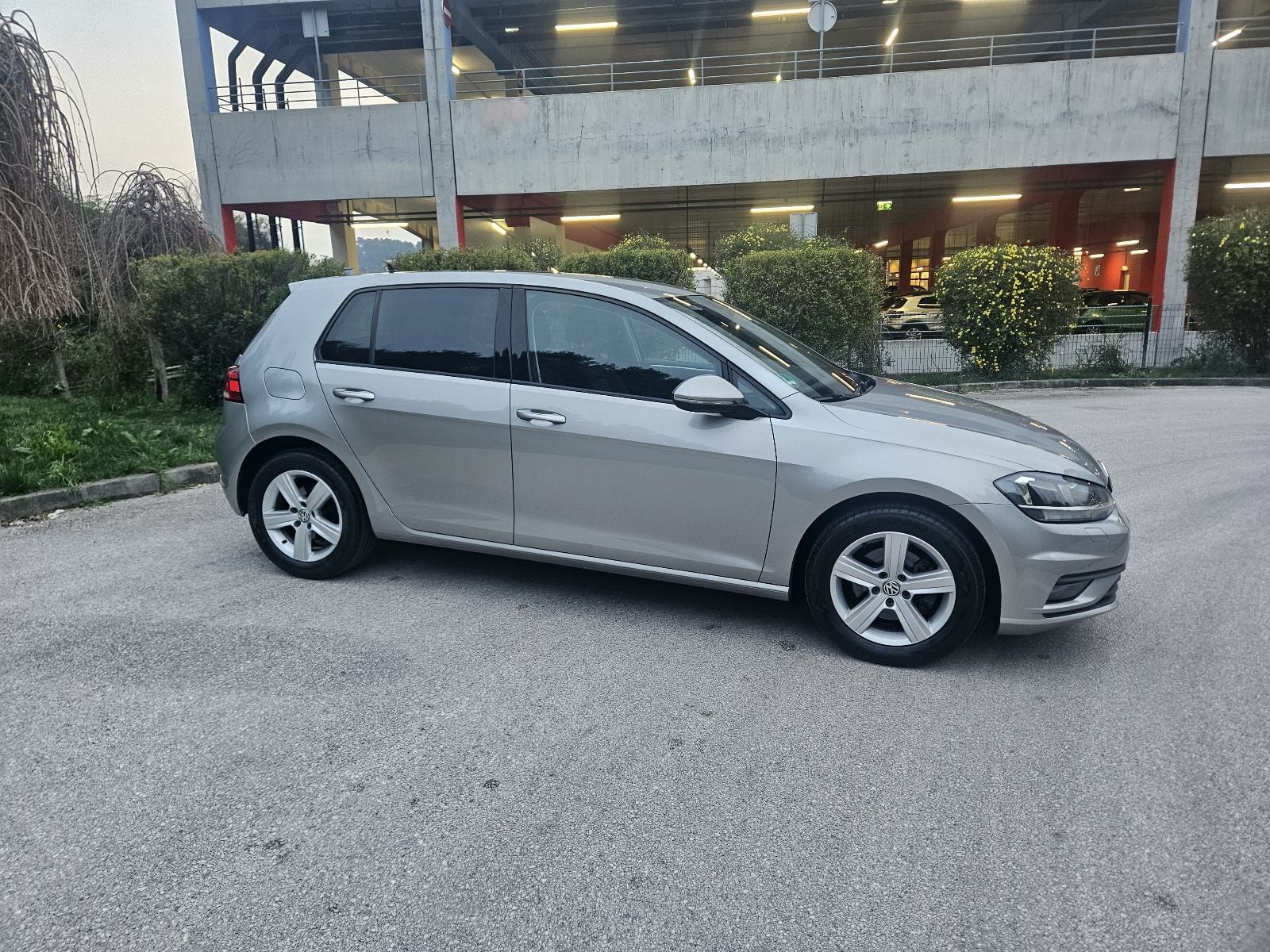 VW Golf 7 1,6 TDI,izuzetno očuvan, fotografija 11