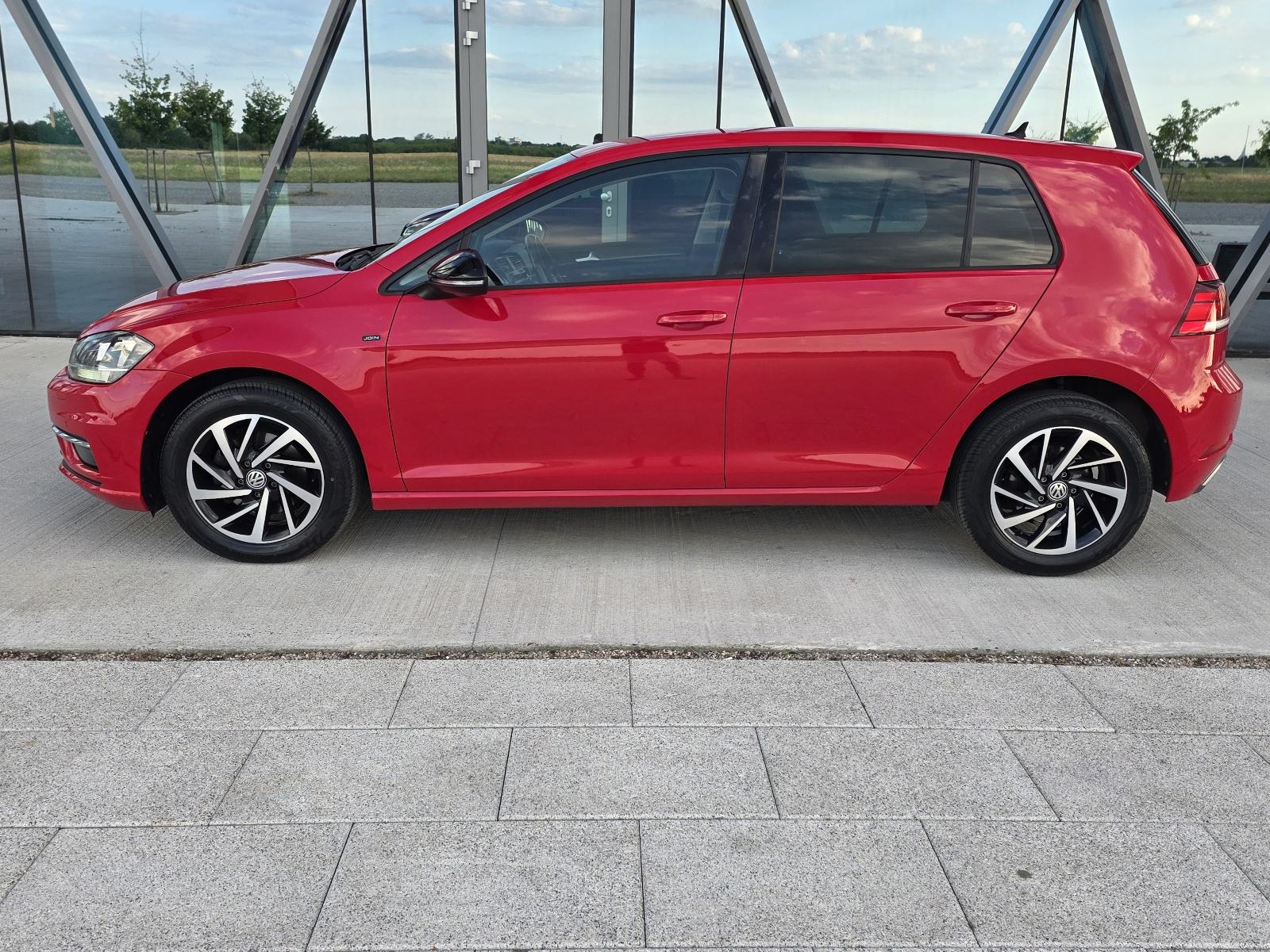 VW Golf 7 1,6 TDI JOIN ALU,NAVI,NOVE GUME 66 T.K.M, fotografija 3