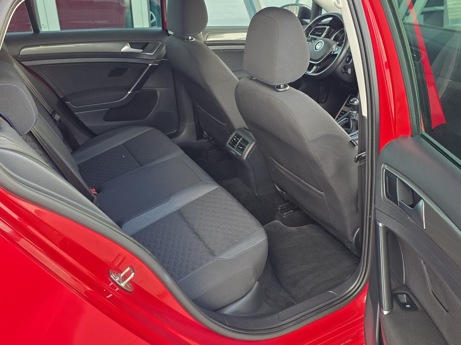 VW Golf 7 1,6 TDI JOIN ALU,NAVI,NOVE GUME 66 T.K.M, fotografija 11