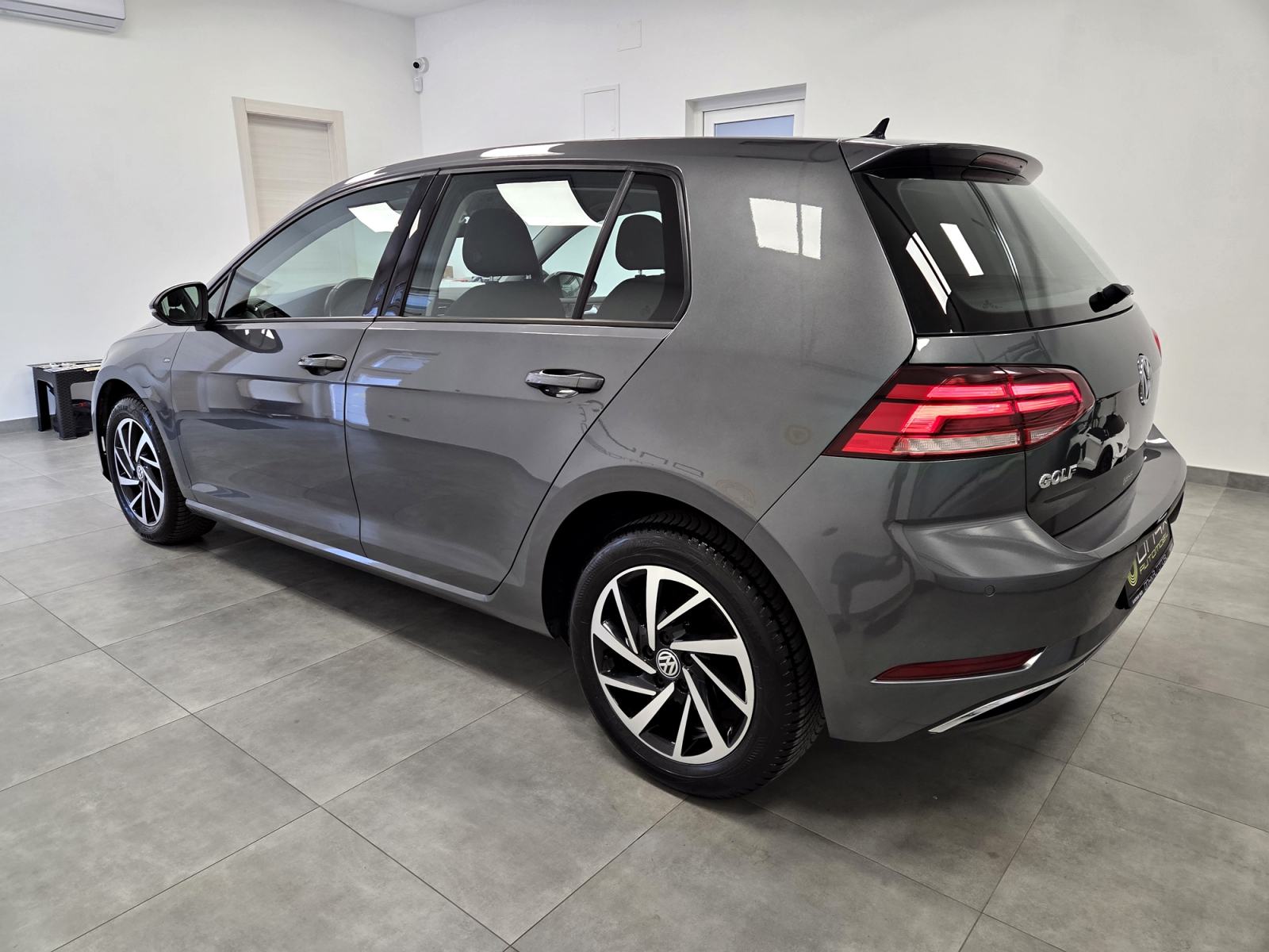 VW Golf 7 1,6 TDI, JOIN, R KAMERA, ACC, NAVI, GARANCIJA NA KILOMETRE, pogled izvana - slika 4