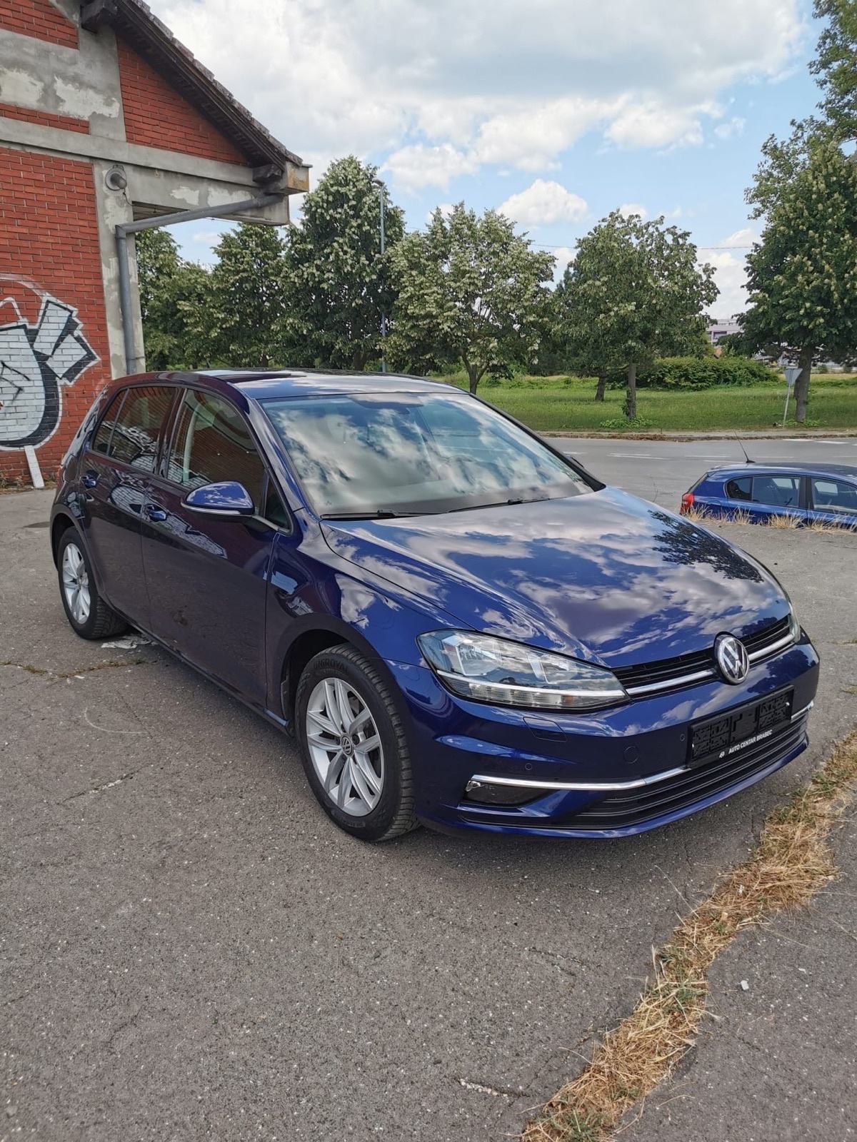 VW Golf 7 1,6 TDI, TVORNIČKA KUKA,KAO NOV!!!!, fotografija 3