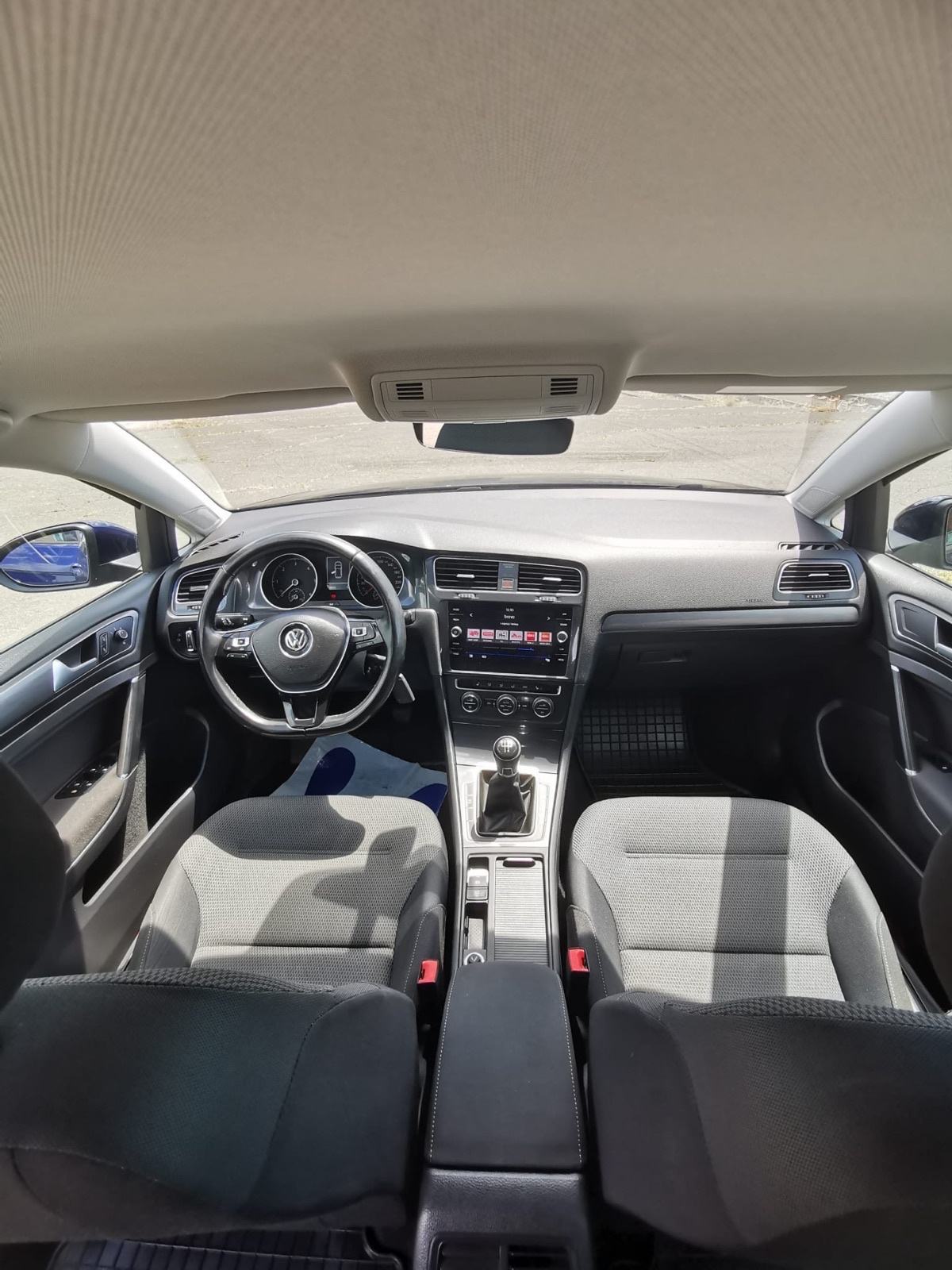 VW Golf 7 1,6 TDI, TVORNIČKA KUKA,KAO NOV!!!!, fotografija 8