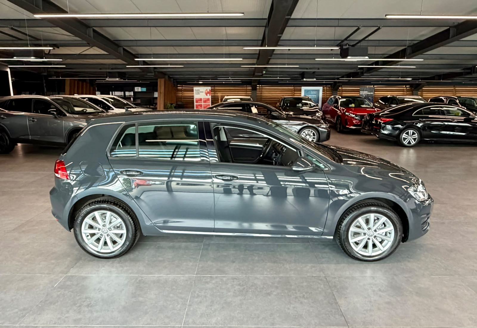 VW Golf 7 1,6 TDI KLIMA • ALU 16" • TEMPOMAT • AUTOKREDIT, fotografija 8