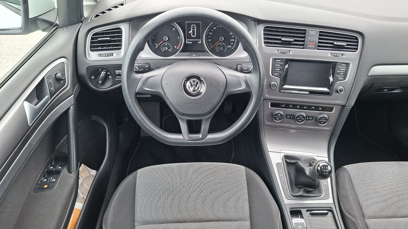 VW Golf 7 1.6 TDI KLIMA,Park.senzori,Navigacija,Tempomat..., fotografija 11