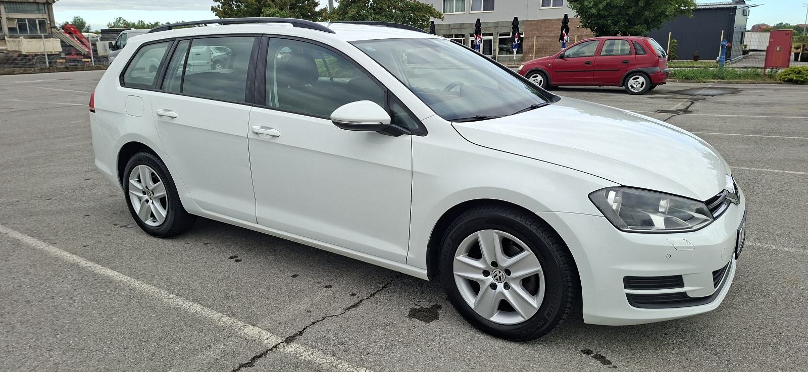 VW Golf 7 1.6 TDI KLIMA,Park.senzori,Navigacija,Tempomat..., fotografija 5