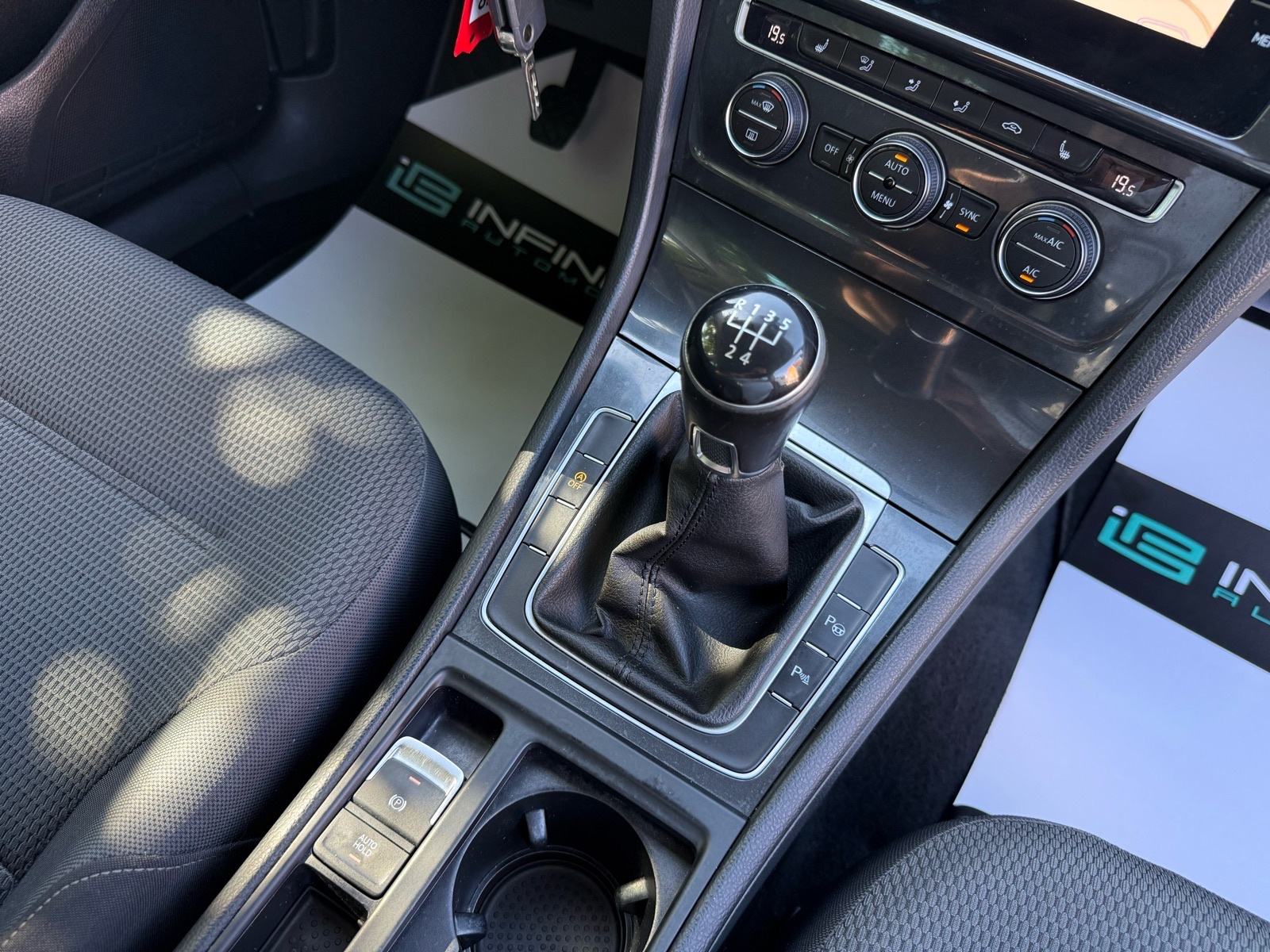 VW Golf 7 1,6 TDI LEASING BEZ UČEŠĆA, NAVI, V. SERVIS, TEMP, ALU, fotografija 16