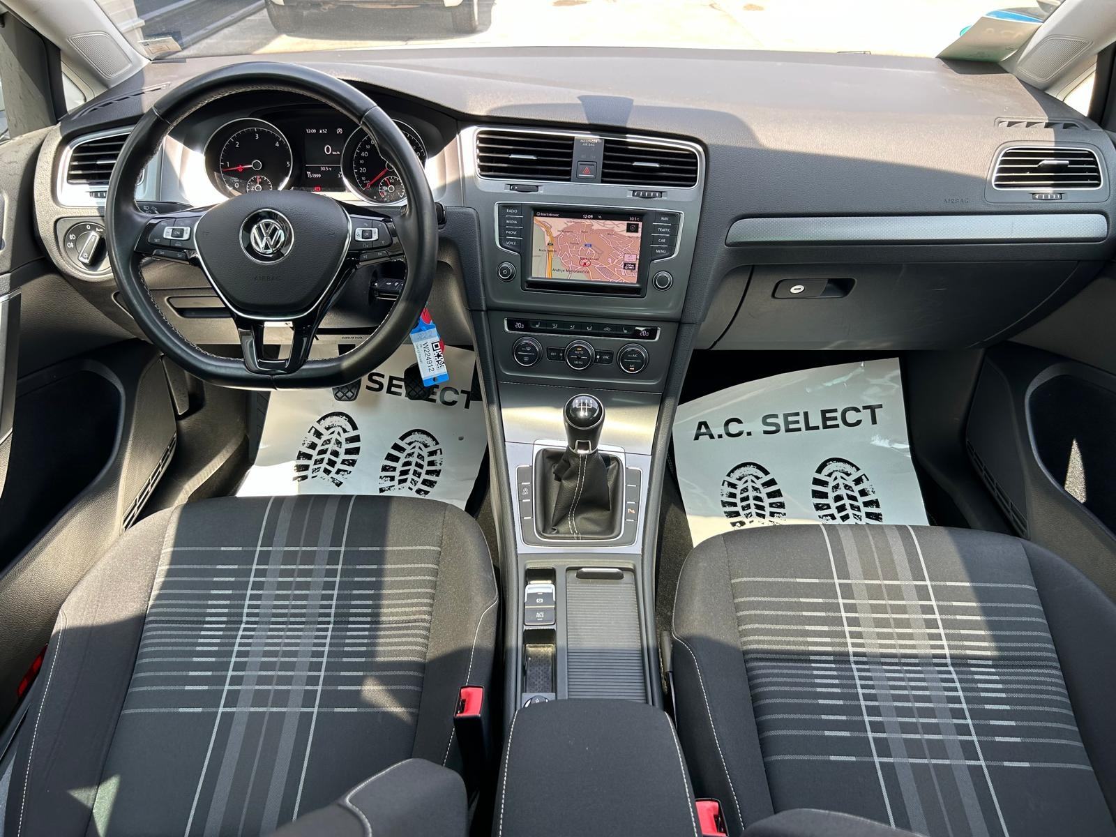 VW Golf 7 1,6 TDI LOUNGE - 150.000KM - LED - PANORAMA - GARANCIJA!!, fotografija 15