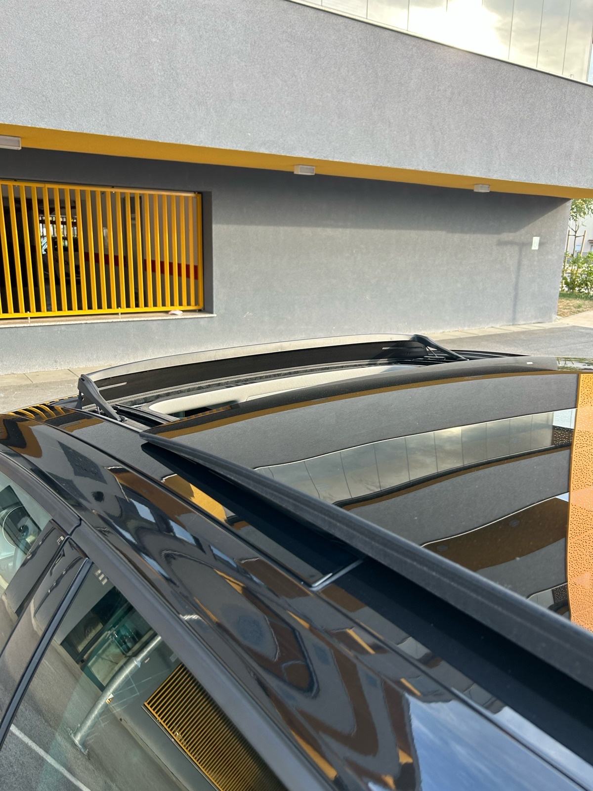VW Golf 7 1,6 TDI Lounge Pano Alu PDC, fotografija 5