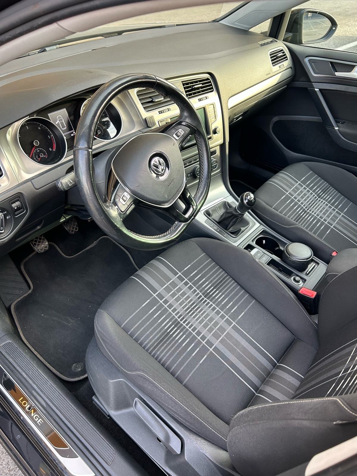 VW Golf 7 1,6 TDI Lounge Pano Alu PDC, fotografija 13