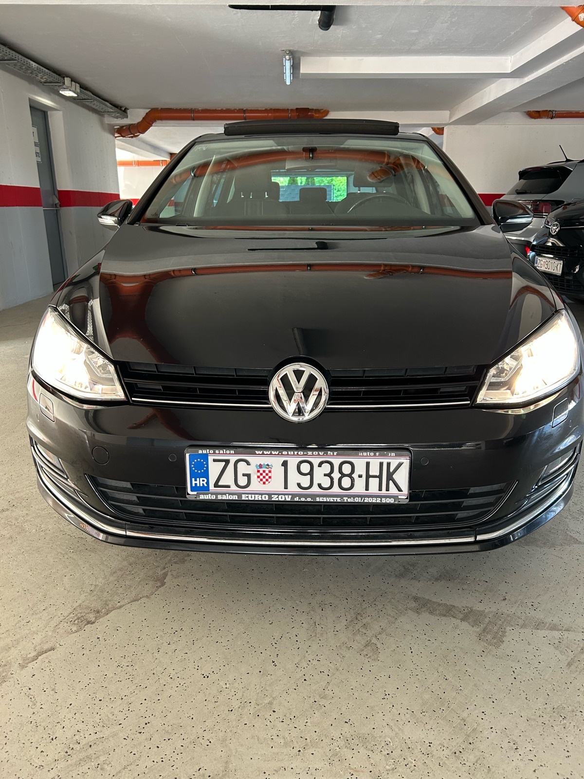 VW Golf 7 1,6 TDI Lounge Pano Alu PDC, fotografija 15