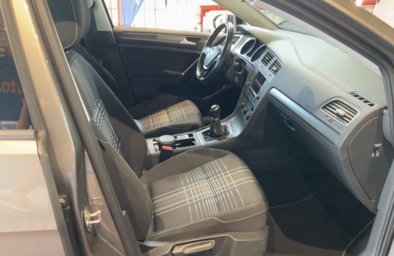 VW Golf 7 1,6 TDI LOUNGE/SERVISNA✅JAMSTVO 12 MJ, fotografija 4