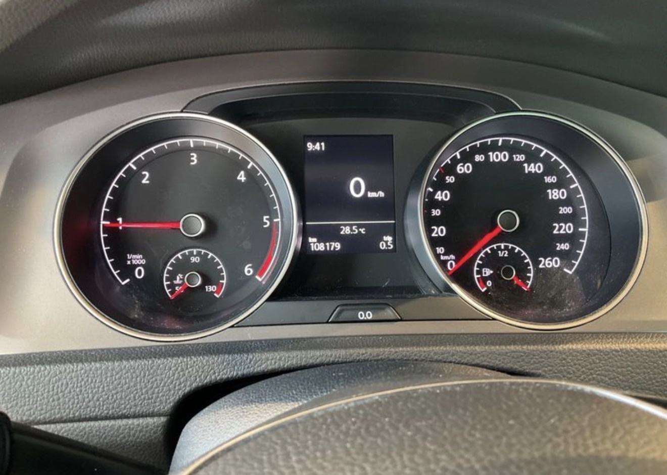 VW Golf 7 1,6 TDI LOUNGE/SERVISNA✅JAMSTVO 12 MJ, fotografija 5