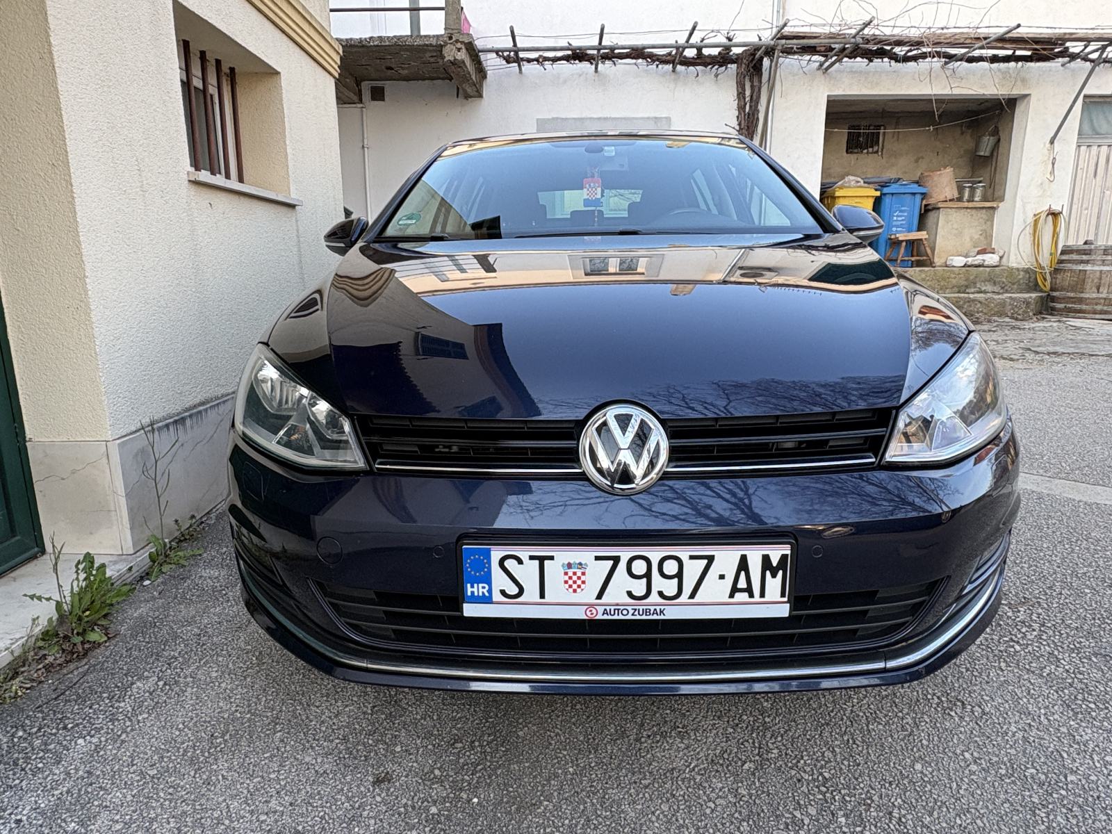 VW Golf 7 1,6 TDI Lounge / veliki servis / 8 novih guma / reg do 01/27, pogled izvana - slika 2