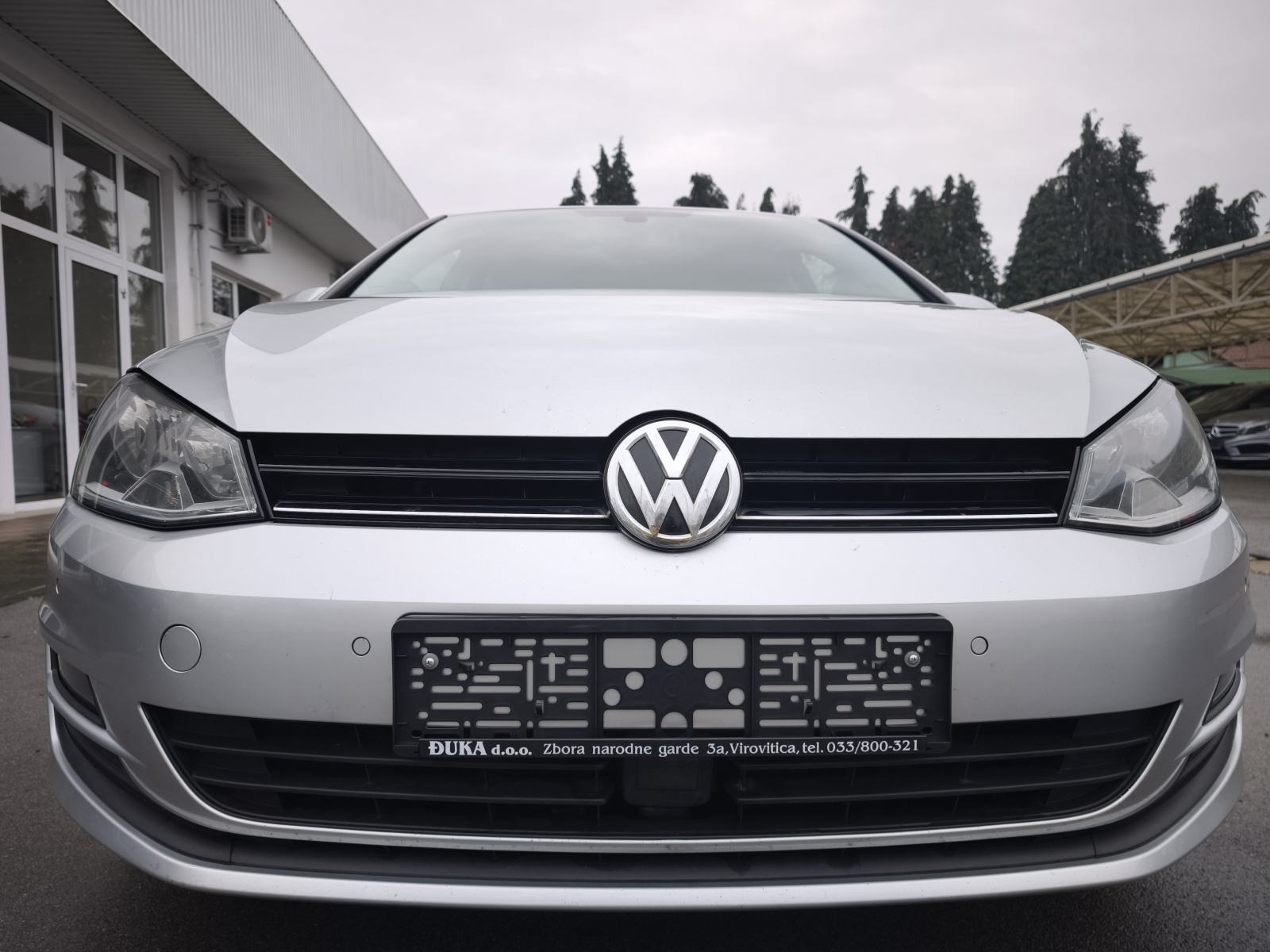 VW Golf 7 1,6 TDI NAVI ACC TEMPOMAT BLUETOOTH PARK PILOT I ASSIST, fotografija 3