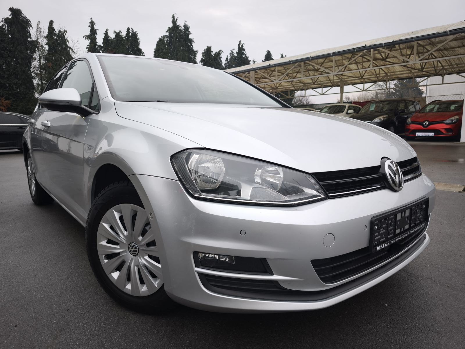 VW Golf 7 1,6 TDI NAVI ACC TEMPOMAT BLUETOOTH PARK PILOT I ASSIST, fotografija 2