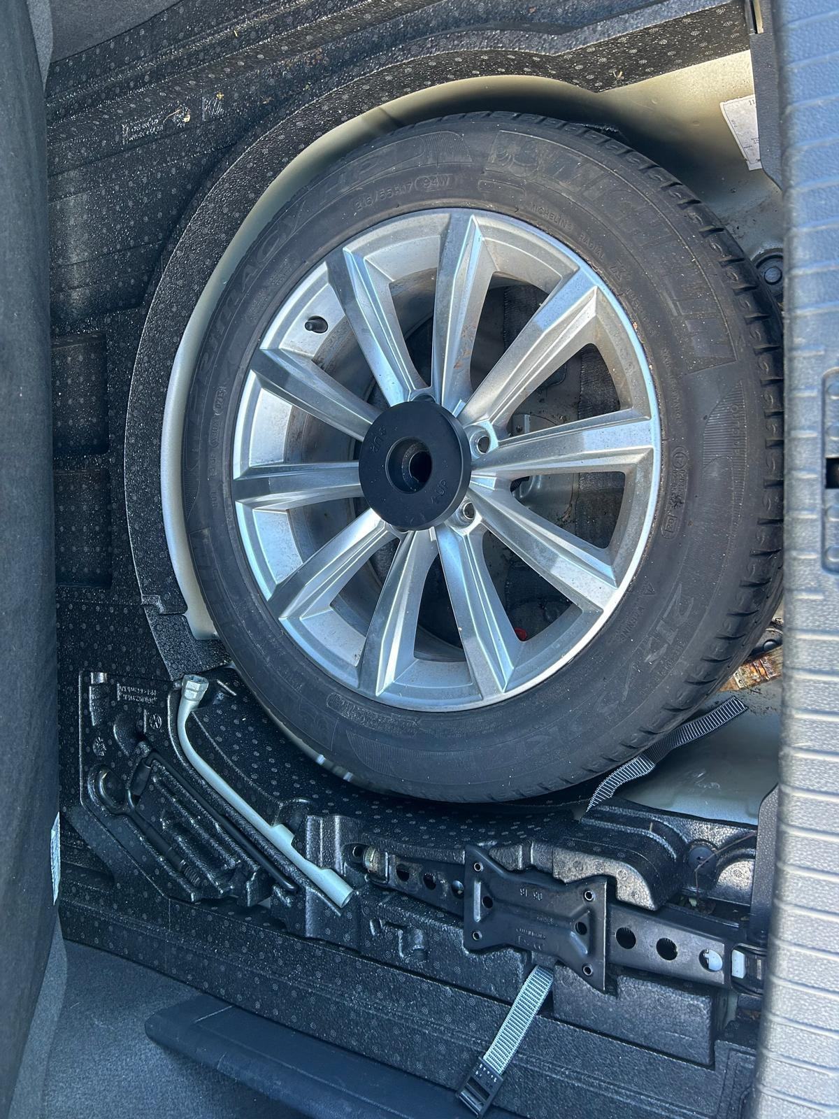 VW PASSAT 1,6 TDI NAVIGACIJA KLIMA XENON KAMERA ALU FELGE FULL., fotografija 20