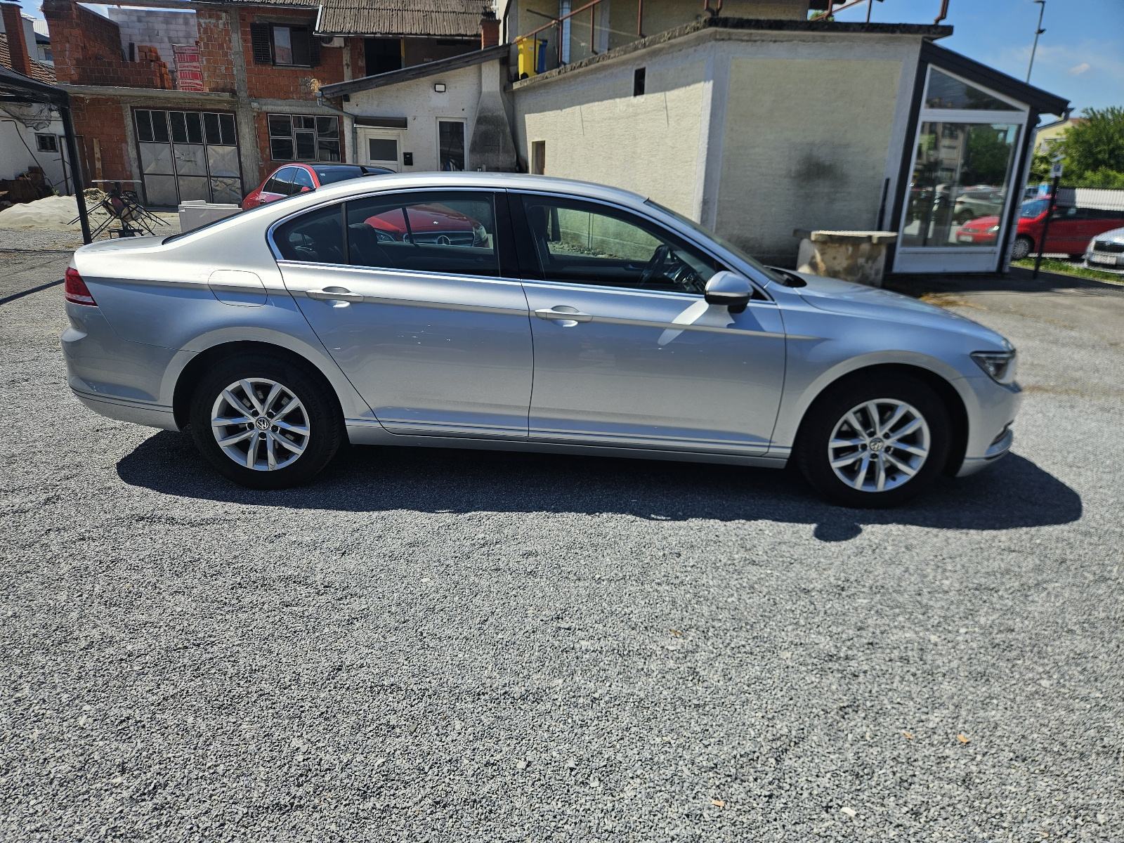 VW PASSAT 1,6 TDI NAVIGACIJA KLIMA XENON KAMERA ALU FELGE FULL., fotografija 5
