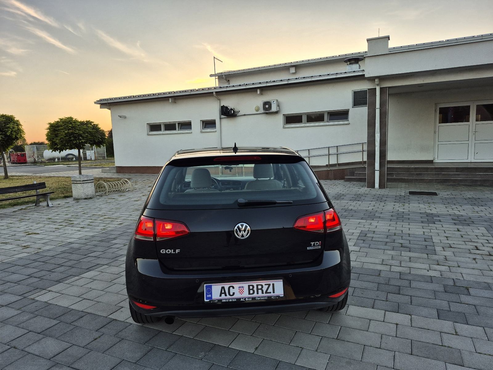 VW Golf 7 1,6 TDI Navigacija, senzori,ACC radar,Reg:4/27,alu,mf.., fotografija 7