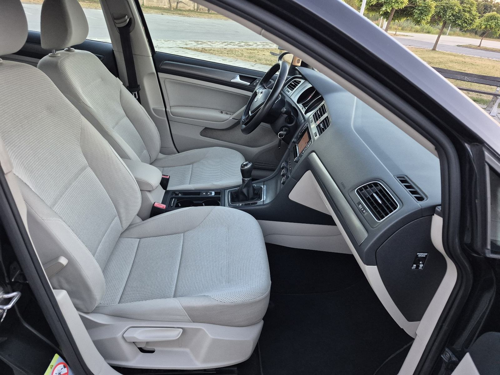 VW Golf 7 1,6 TDI Navigacija, senzori,ACC radar,Reg:4/27,alu,mf.., fotografija 19