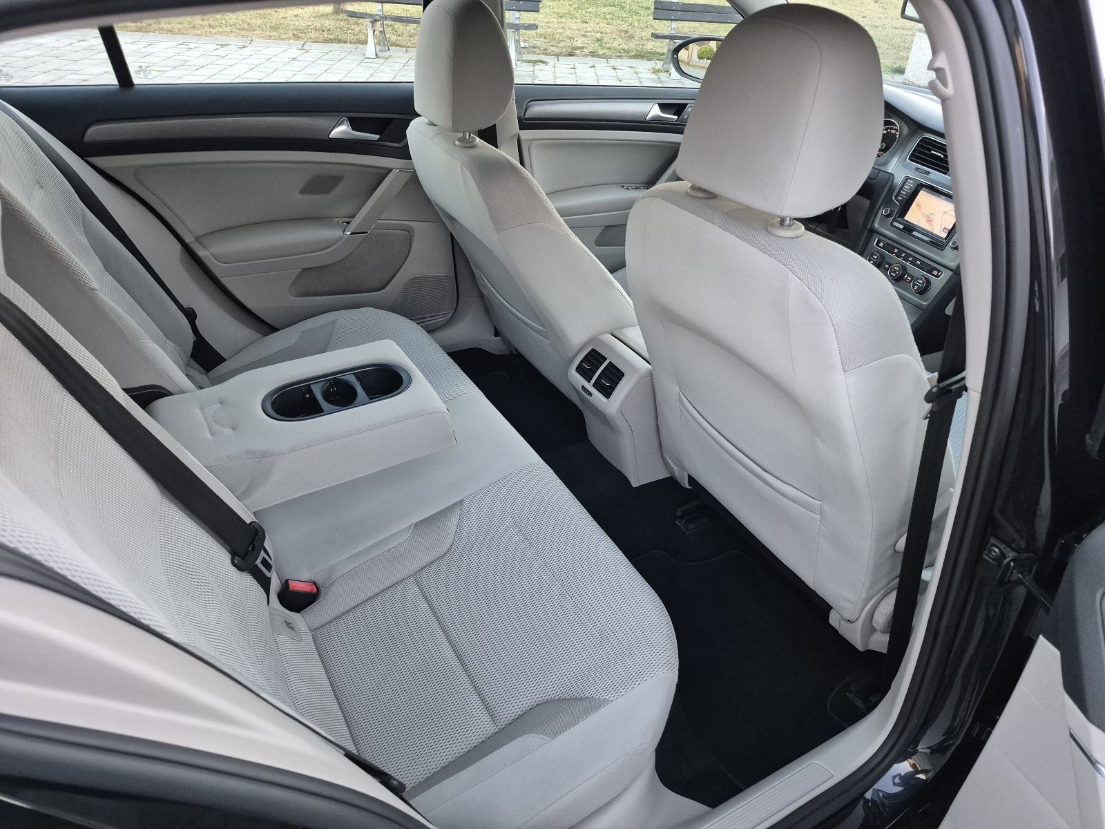 VW Golf 7 1,6 TDI Navigacija, senzori,ACC radar,Reg:4/27,alu,mf.., fotografija 20