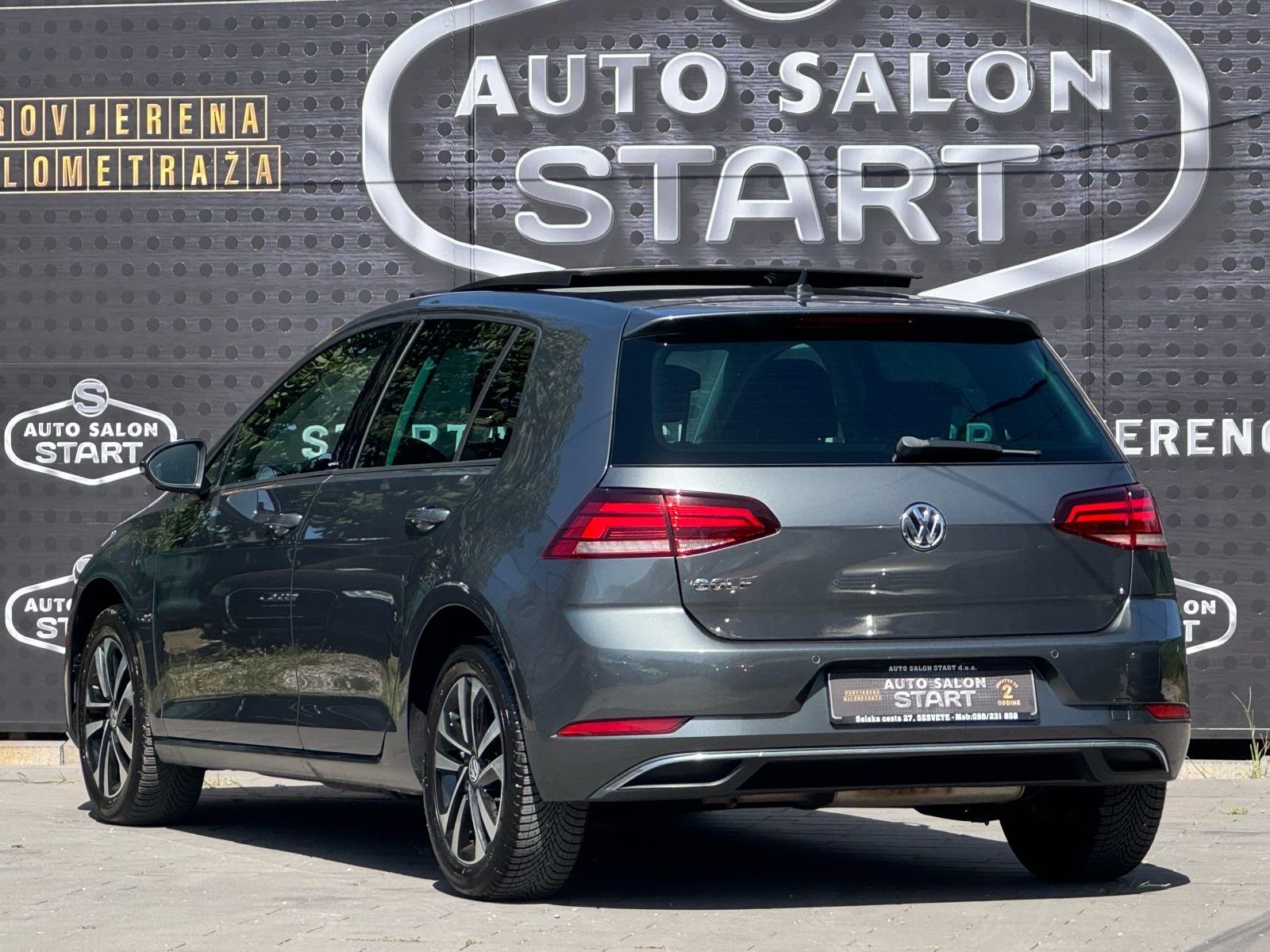 VW Golf 7 1,6 TDI / PANORAMA / FULL LED / NAVI / JAMSTVO, fotografija 18