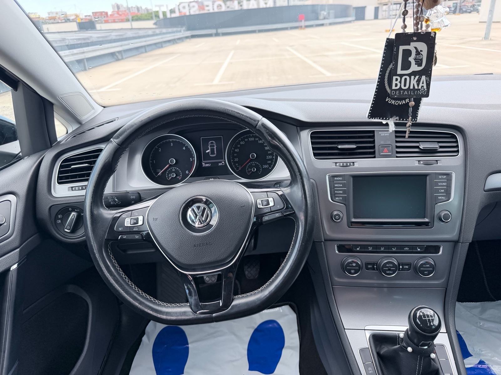 VW Golf 7 1,6 REGISTRIRAN DO 10/26, fotografija 8