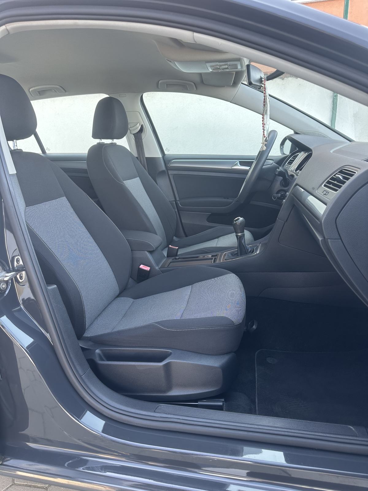 VW Golf 7 1,6 TDI-REG. OŽUJAK 2027.GOD., fotografija 12