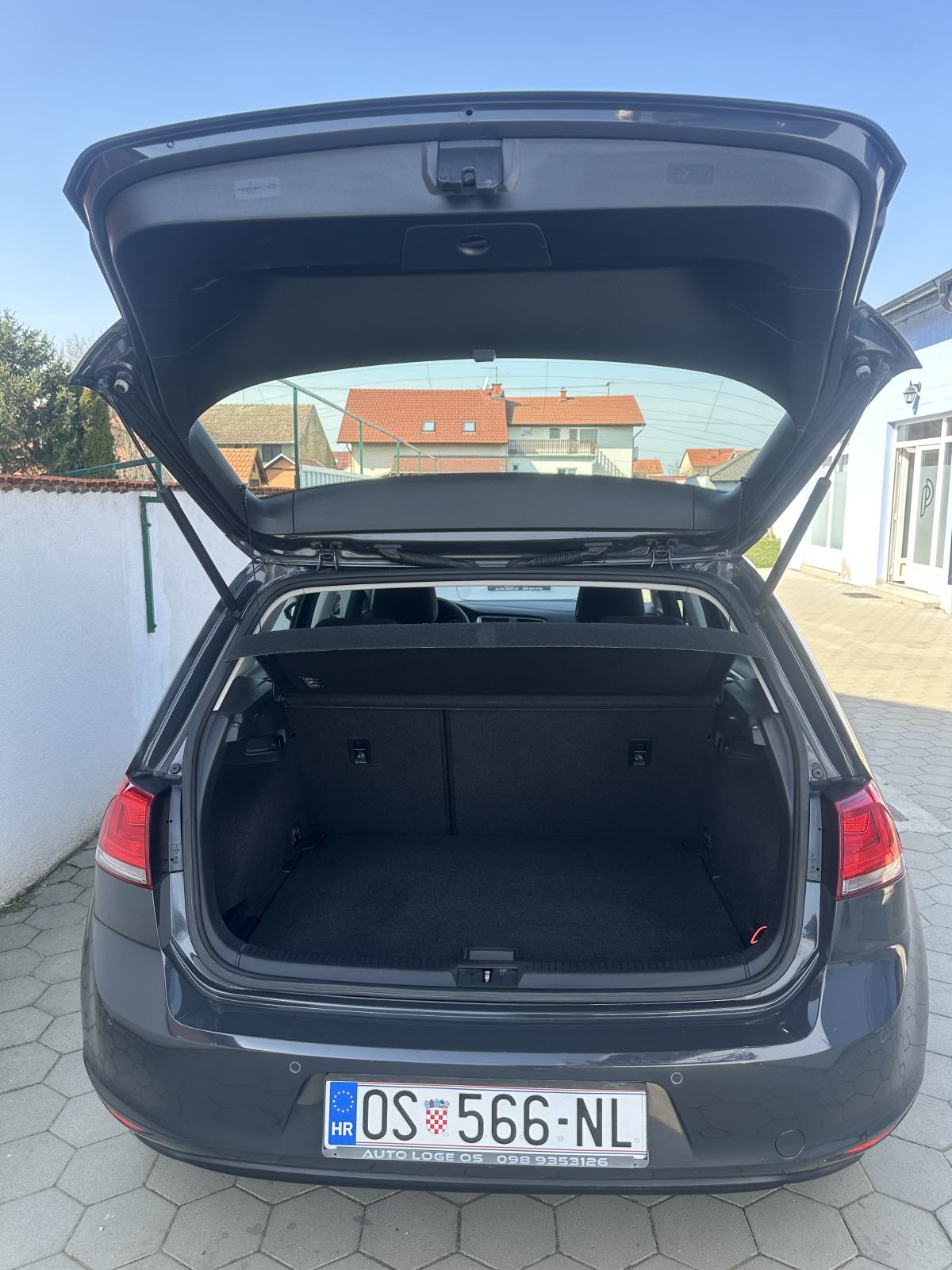 VW Golf 7 1,6 TDI-REG. OŽUJAK 2027.GOD., fotografija 5