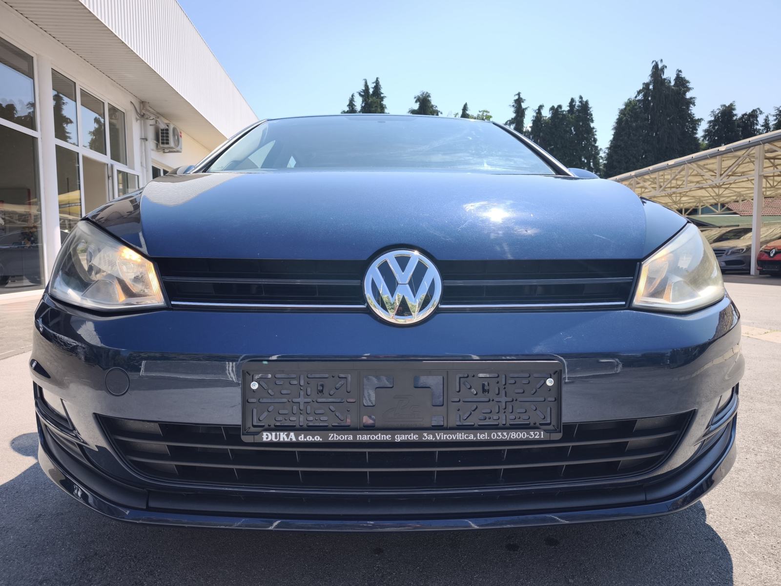 VW Golf 7 1,6 TDI SERVISNA KNJIGA MEDIA EKRAN NADZOR GUMA, fotografija 3