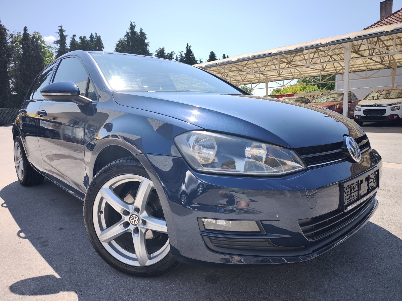 VW Golf 7 1,6 TDI SERVISNA KNJIGA MEDIA EKRAN NADZOR GUMA, fotografija 2