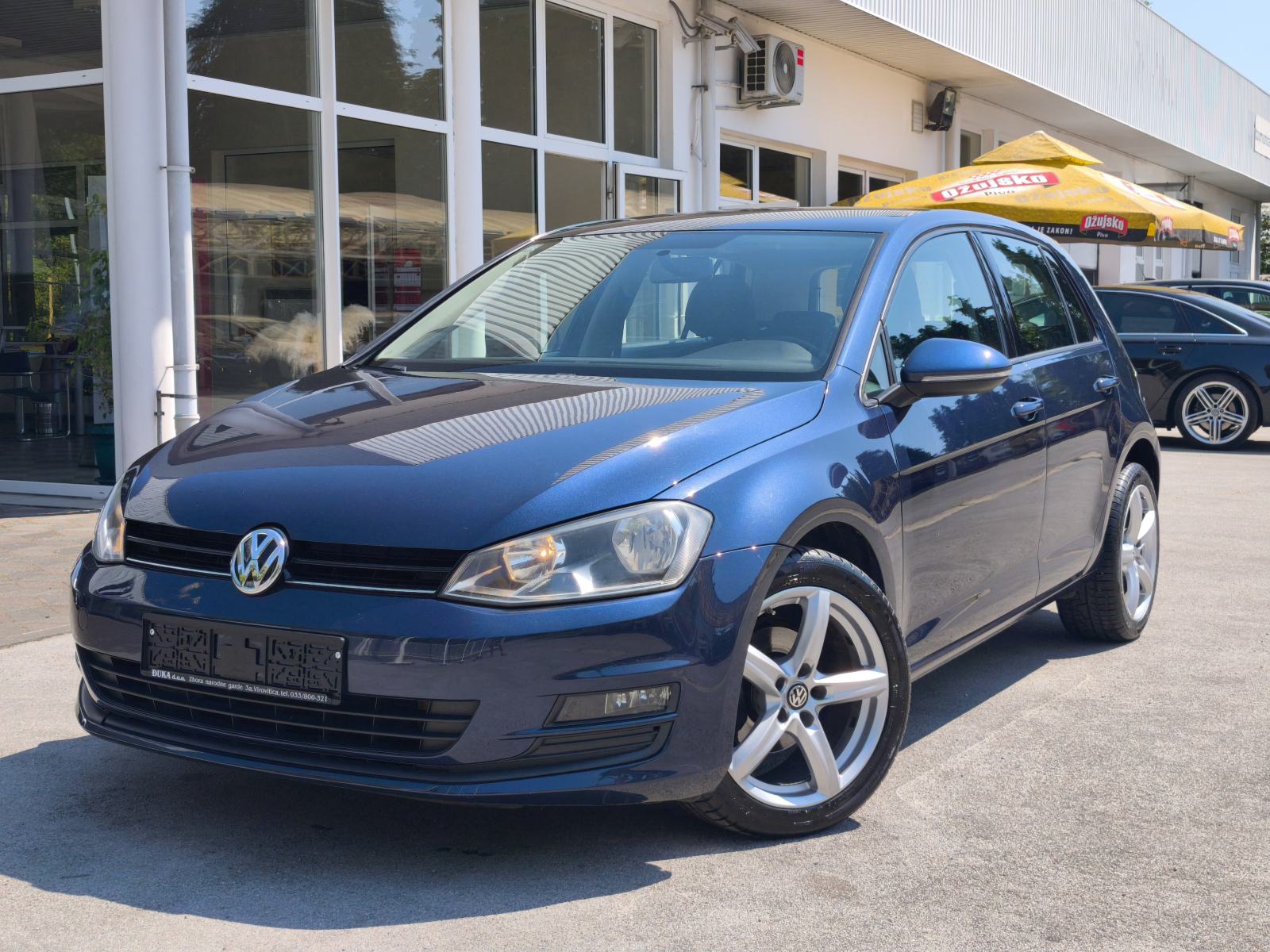 VW Golf 7 1,6 TDI SERVISNA KNJIGA MEDIA EKRAN NADZOR GUMA, fotografija 6