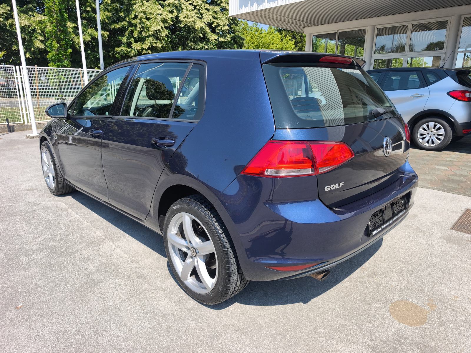 VW Golf 7 1,6 TDI SERVISNA KNJIGA MEDIA EKRAN NADZOR GUMA, fotografija 8