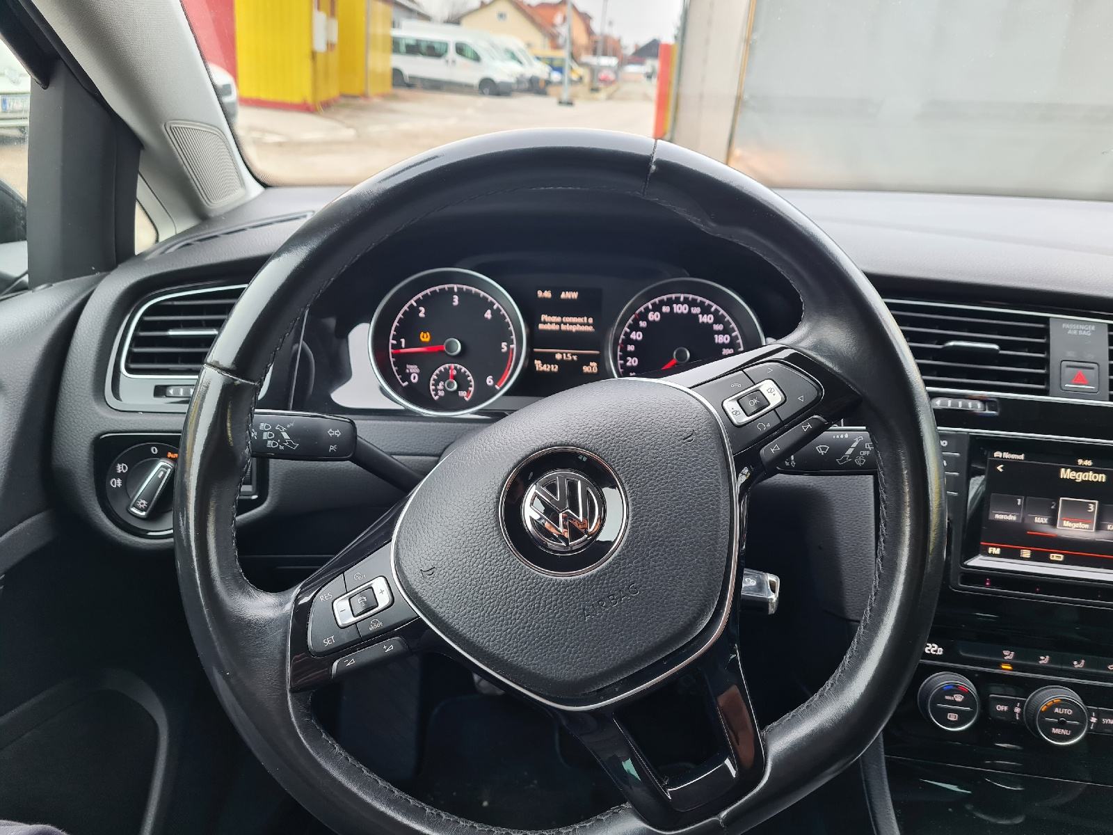 VW Golf 7 1,6 TDI- REGISTRIRAN DO 12mj/2025, fotografija 10