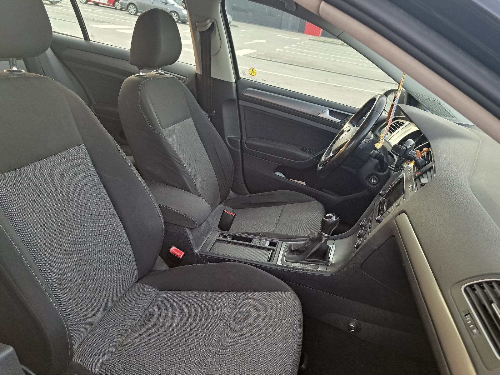 VW Golf 7 1,6 TDI, fotografija 8