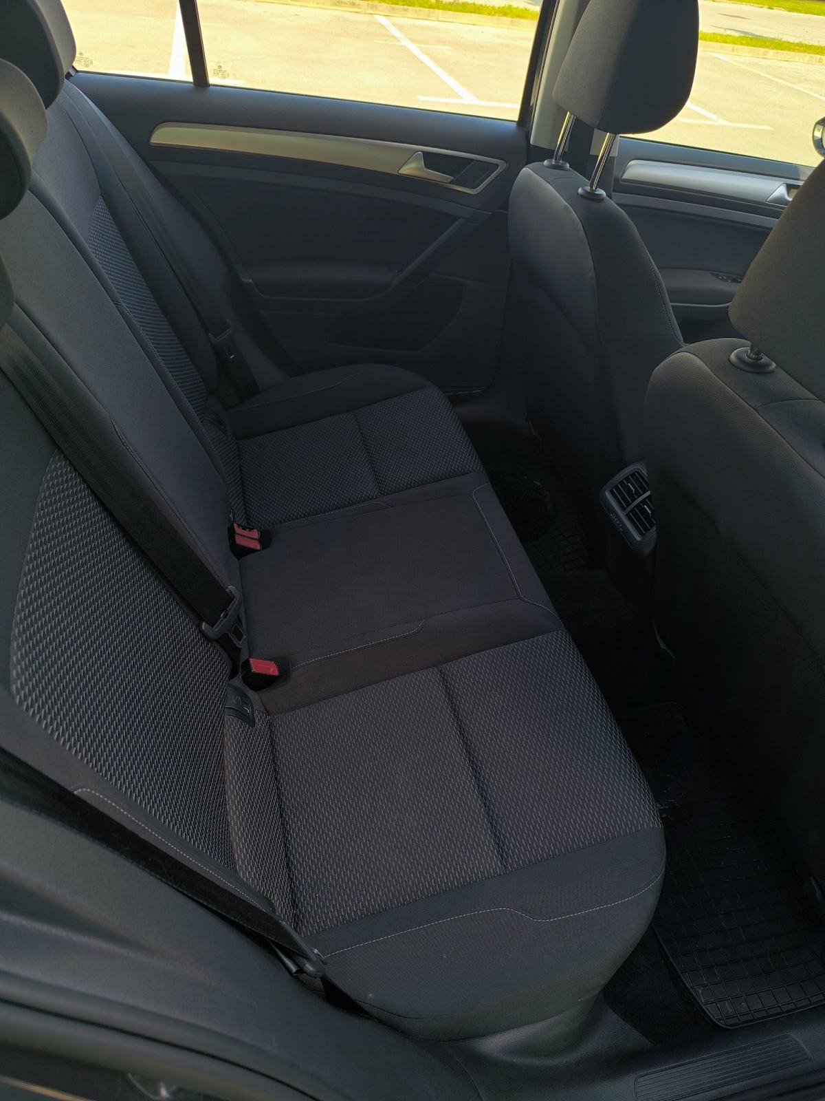 VW Golf 7.5 Comfortline 1.6 TDI 115 KS | 2019. | 140.000 km | Registri, fotografija 8