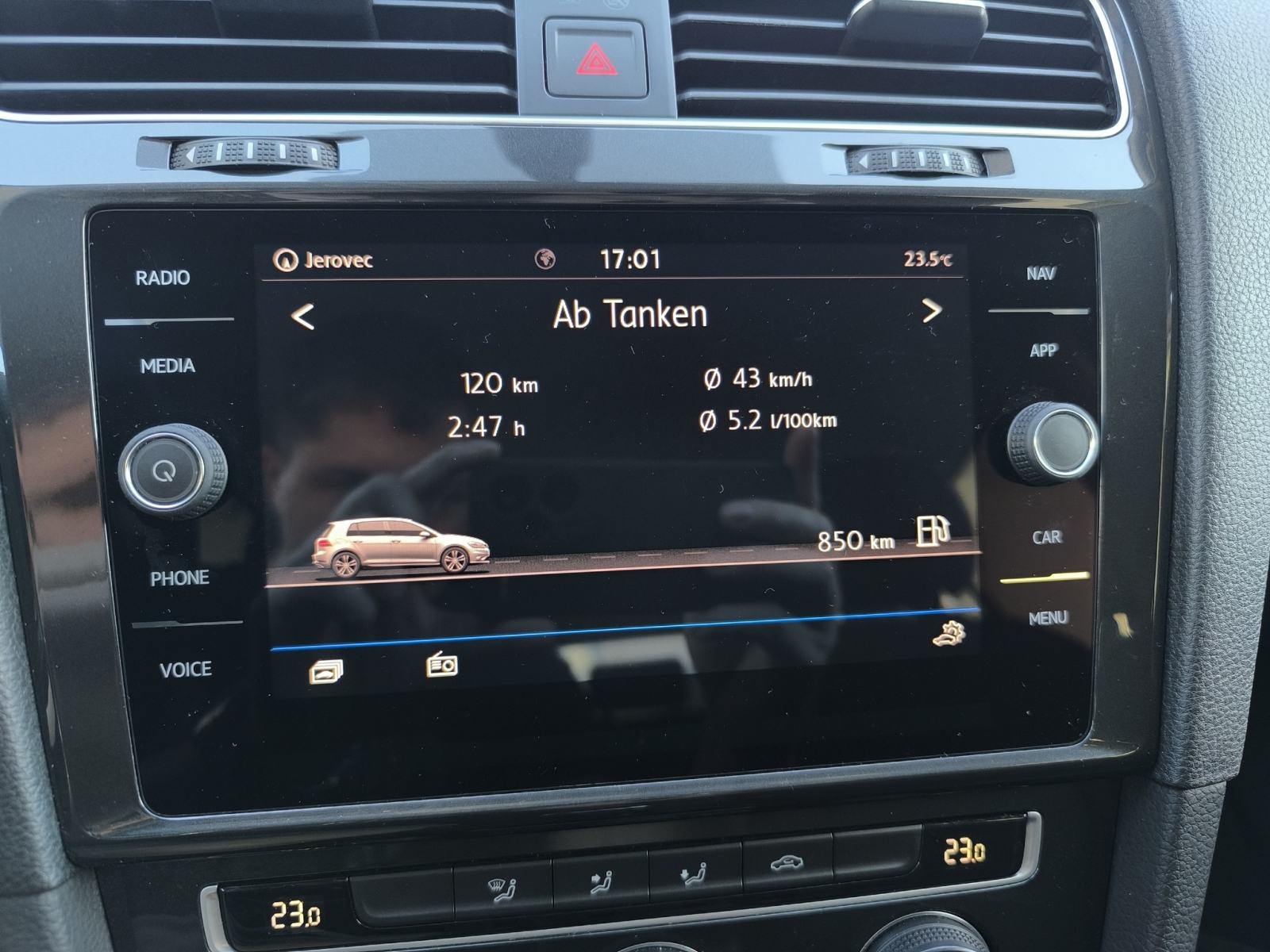 VW Golf 7.5 Comfortline 1.6 TDI 115 KS | 2019. | 140.000 km | Registri, fotografija 9