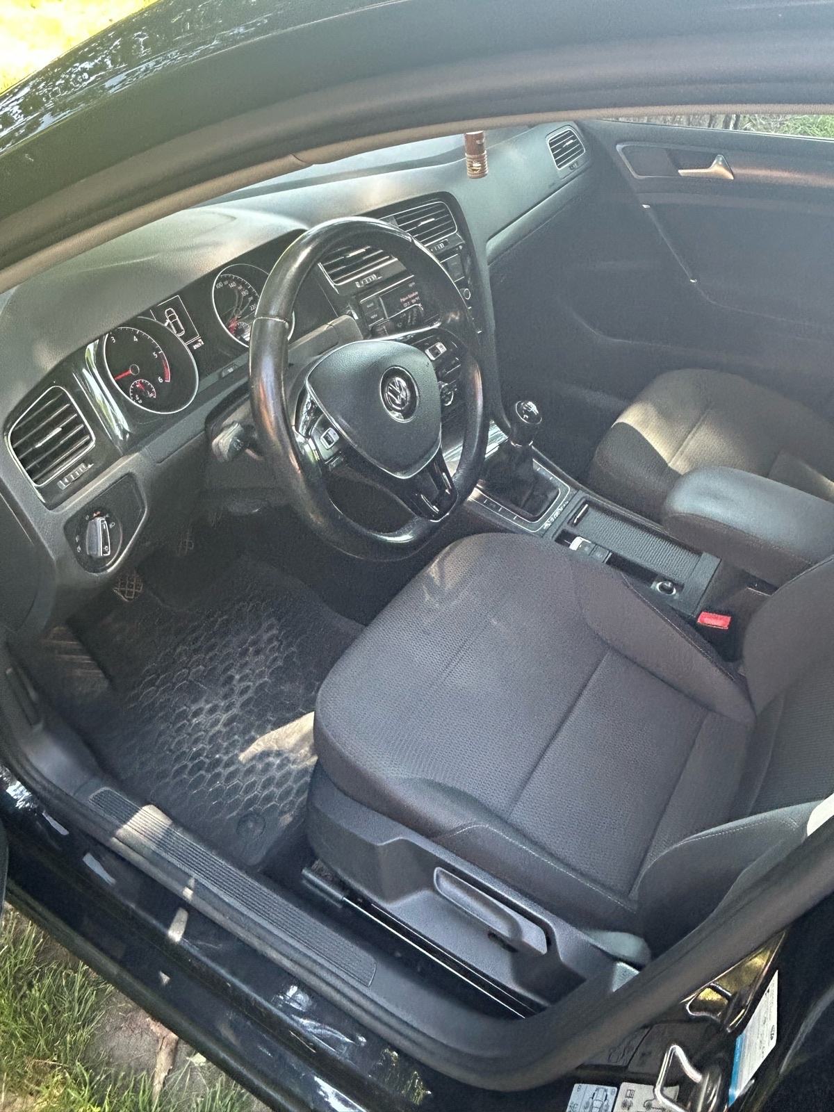 VW Golf 7 1,6 TDI, fotografija 10