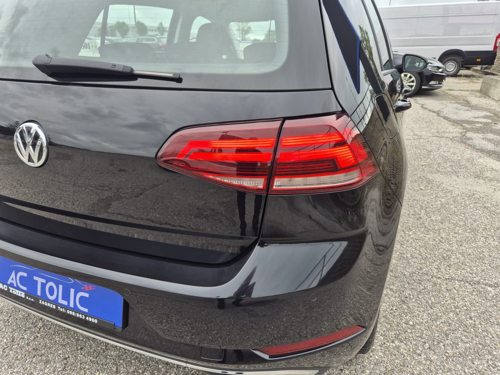 VW Golf 7 1,6 TDI IQDRIVE, fotografija 11