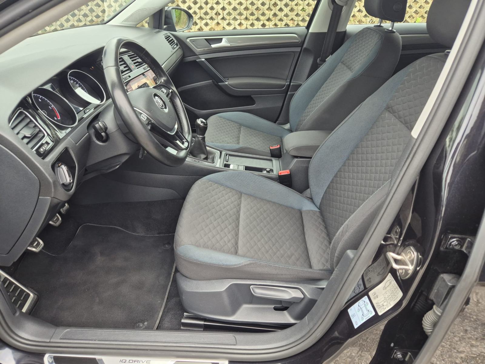 VW Golf 7 1,6 TDI IQDRIVE, fotografija 13