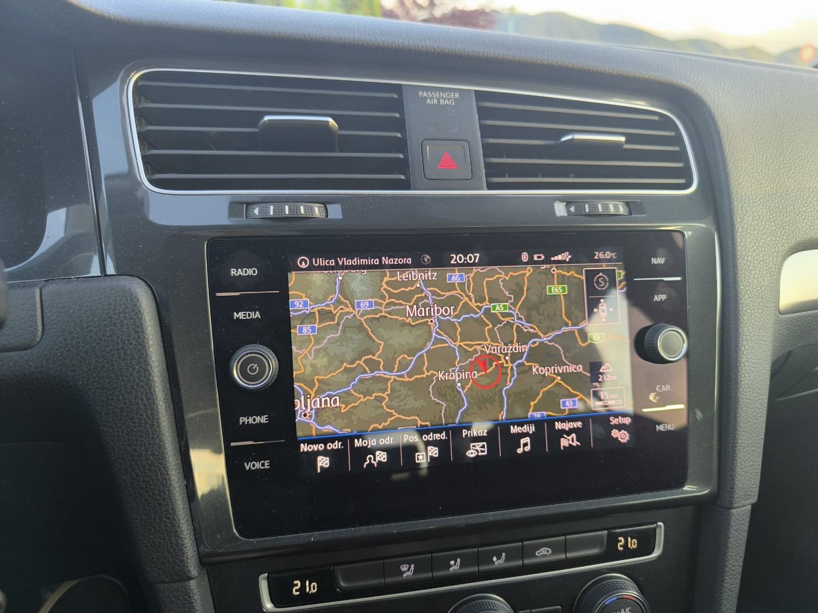 VW Golf 7.5 Comfortline 1.6 TDI 115 KS | 2019. | 140.000 km | Registri, fotografija 12
