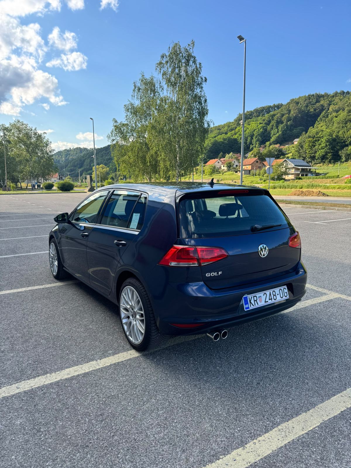 VW Golf VII 1.6 TDI•2015.G•VELIKI I MALI SERVIS•360° SENZORI•NAVIGACIJ, fotografija 4