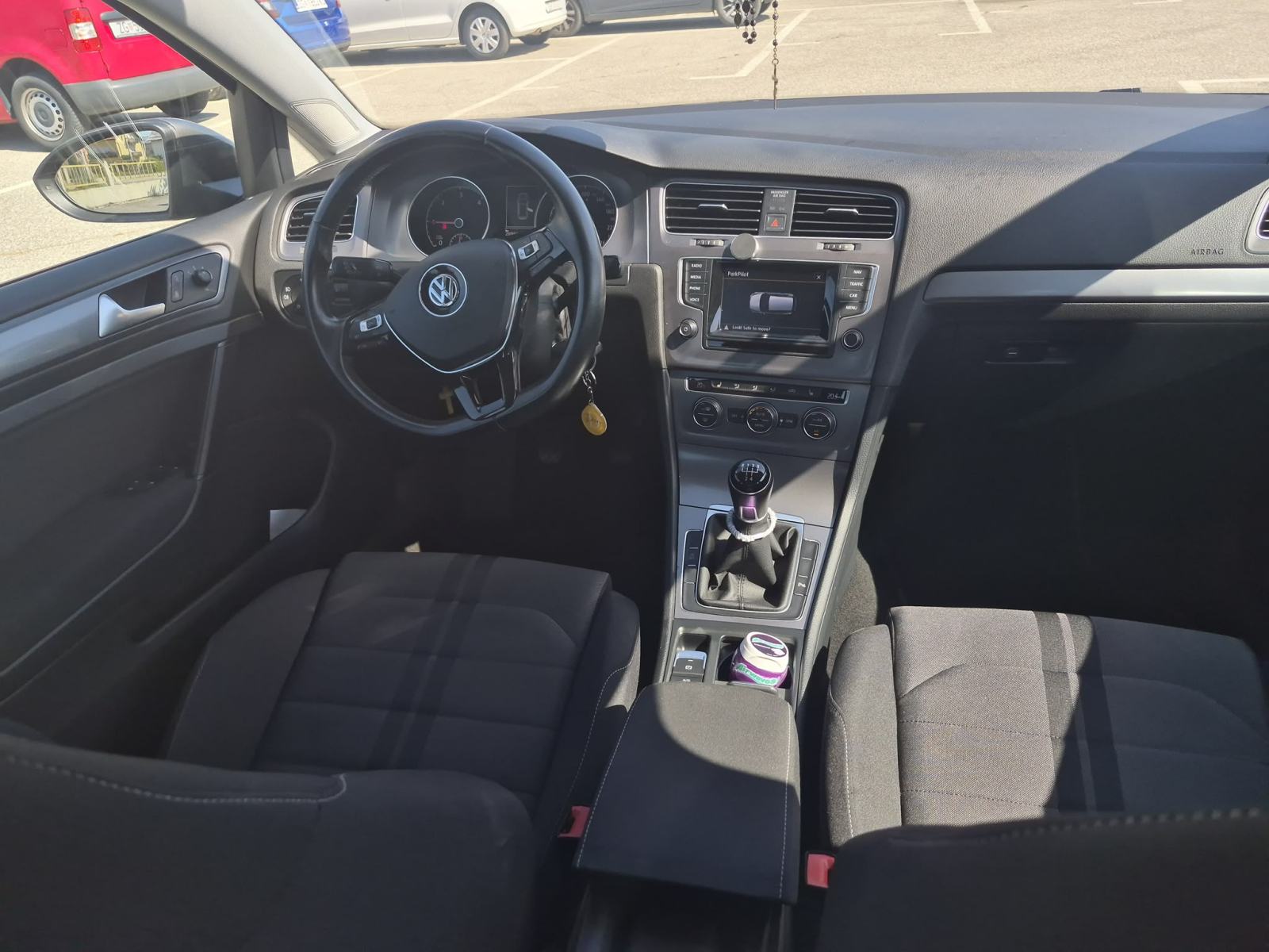 VW Golf 7 1,6 TDI, fotografija 8