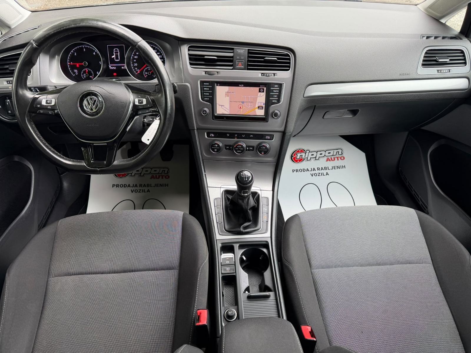 VW Golf 7 1,6 TDI NAVIGACIJA - KLIMA - TEMPOMAT - AUTOKREDIT, fotografija 12