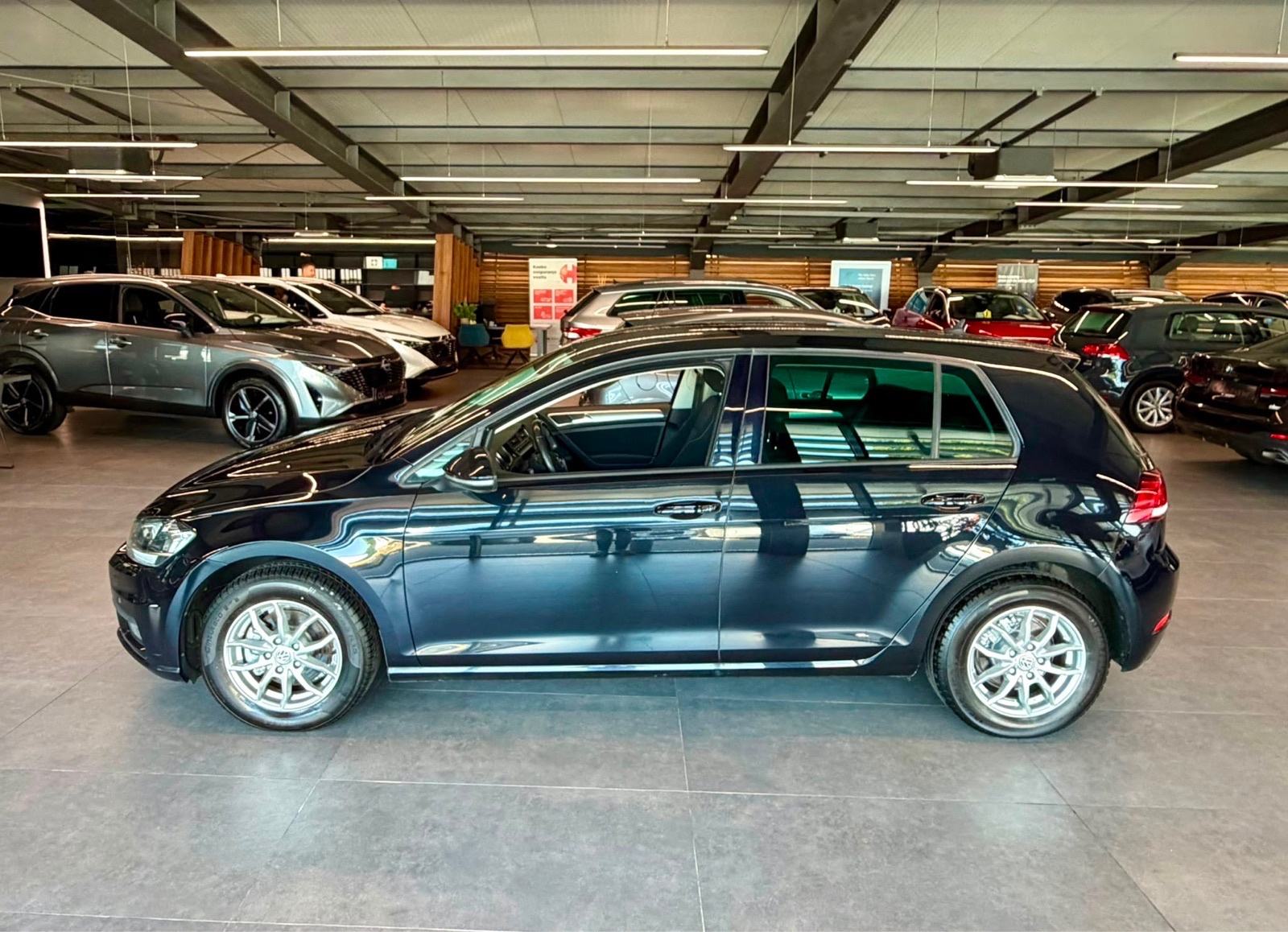 VW Golf 7 1,6 TDI NAVI • KLIMA • REGISTRIRAN • TEMPOMAT • LEASING, fotografija 4