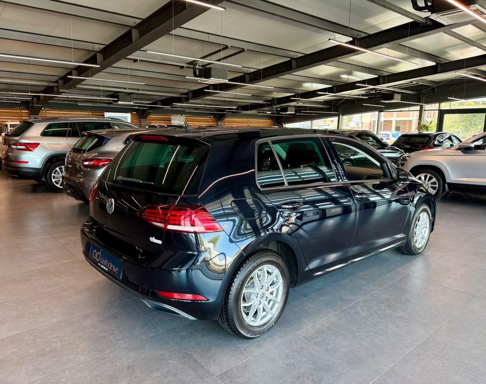 VW Golf 7 1,6 TDI NAVI • KLIMA • REGISTRIRAN • TEMPOMAT • LEASING, fotografija 7