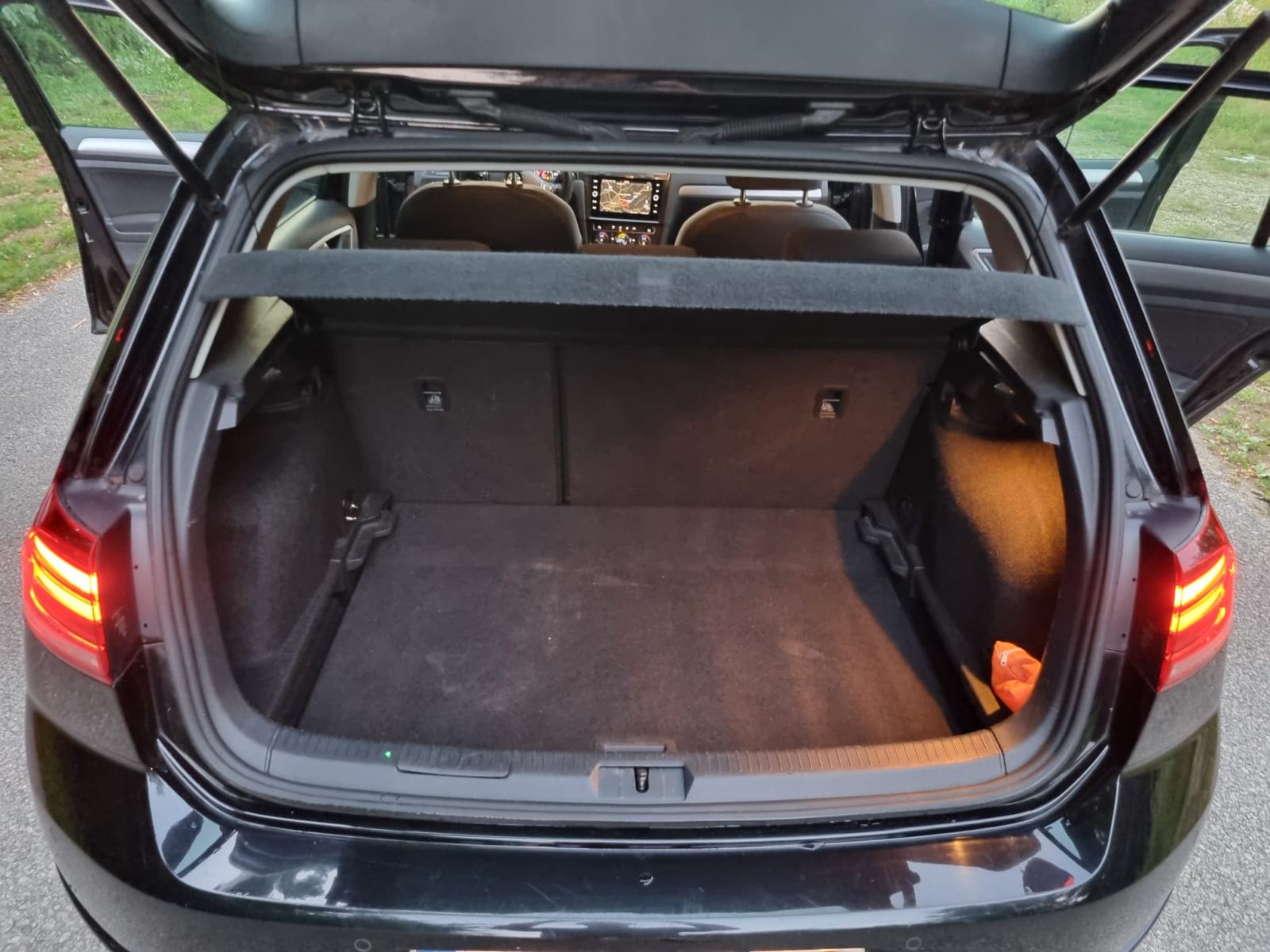 •VW GOLF 7 1,6 TDI •2018•KAMERA•NAVI•, fotografija 18
