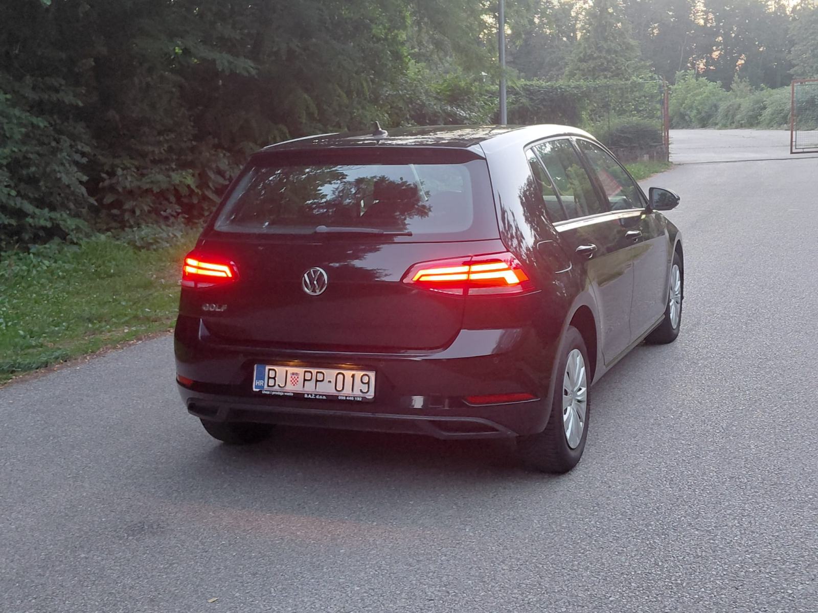 •VW GOLF 7 1,6 TDI •2018•KAMERA•NAVI•, fotografija 12