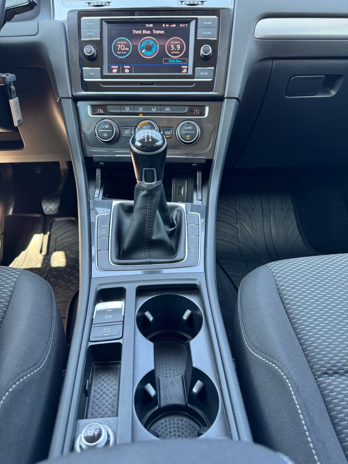 VW Golf 7 1,6 TDI, fotografija 13
