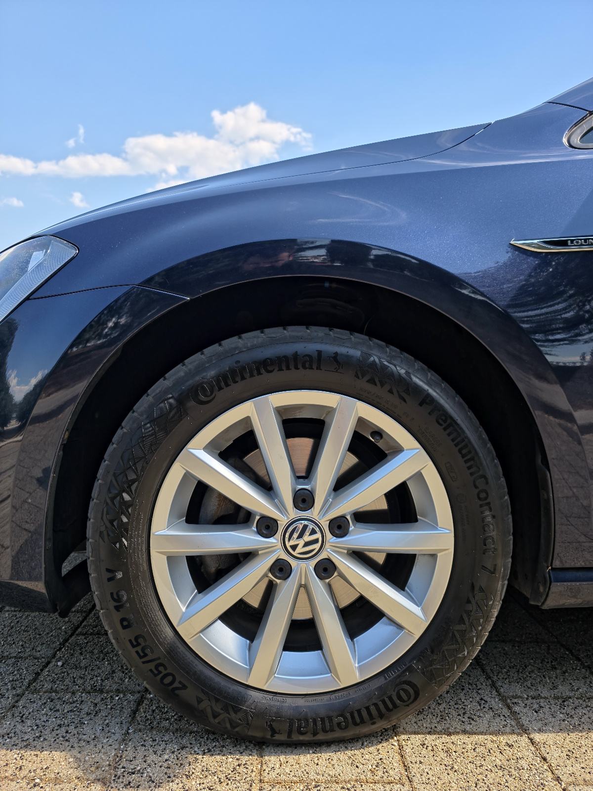 VW Golf 7 1,6 TDI / 8 novih guma / registriran 01/27, fotografija 2