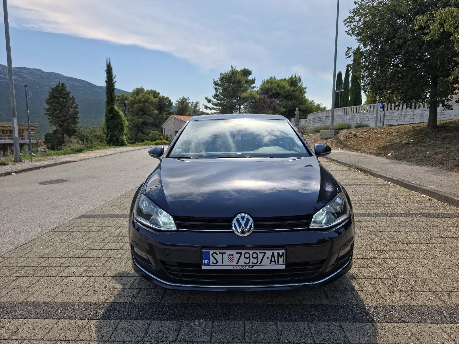 VW Golf 7 1,6 TDI / 8 novih guma / registriran 01/27, fotografija 6